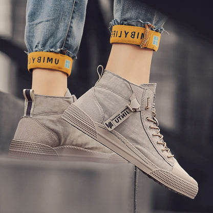 Men's high-top sneakers